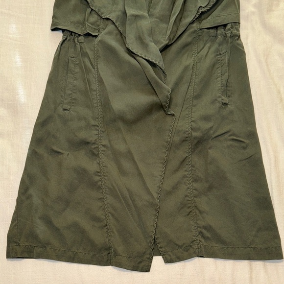 🧥 EUC Women’s Cupcakes and Cashmere Filmore Drape Front Vest – Size L - Picture 4 of 13